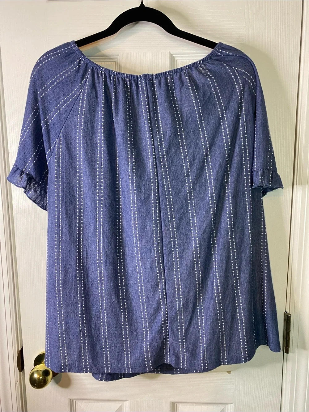W5 Blue Vertical Stripe Ruffle Sleeve Blouse Size 1X - Picture 2 of 5
